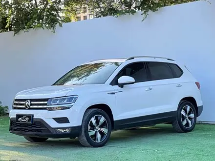VOLKSWAGEN THARU 2021