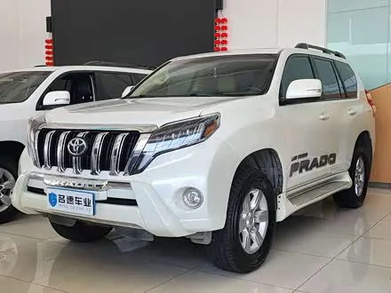 TOYOTA PRADO 2016
