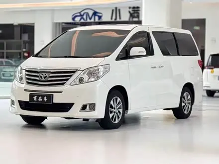 TOYOTA ALPHARD 2012