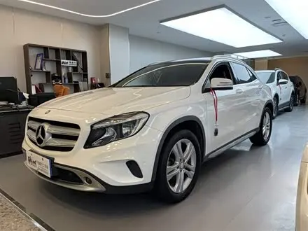 MERCEDES-BENZ GLA 2016 — 116 000 км, Китай — под ключ — фото 1