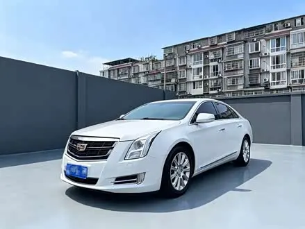 CADILLAC XTS 2016 — 130 000 км, Китай — под ключ — фото 1