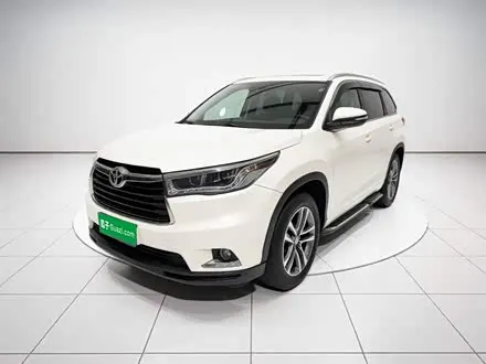 TOYOTA HIGHLANDER 2015