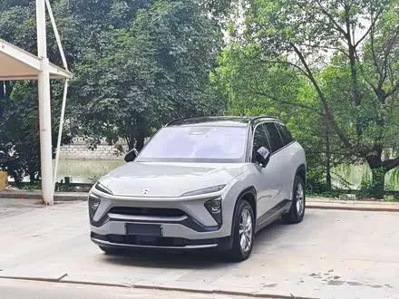 NIO ES6 2020