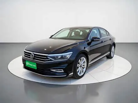 VOLKSWAGEN MAGOTAN 2023