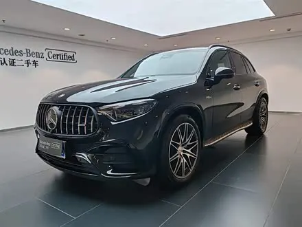 MERCEDES-BENZ GLC AMG 2025