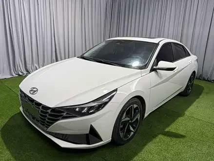 HYUNDAI ELANTRA 2022