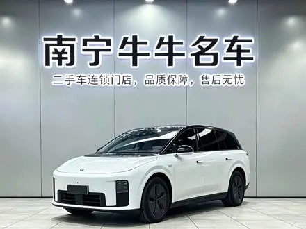 LI AUTO I8 2025