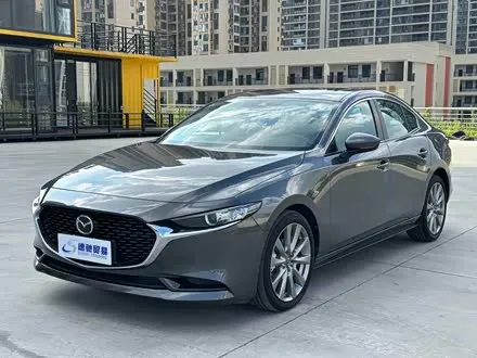 MAZDA 3 AXELA 2022