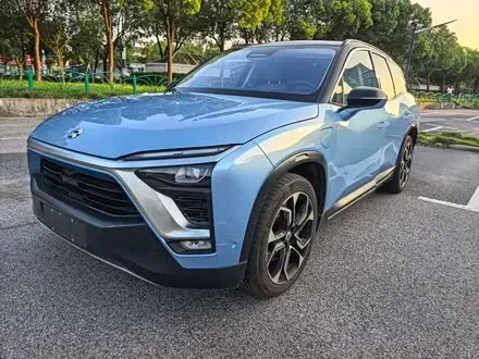 NIO ES8 2018