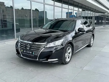 TOYOTA CROWN 2015