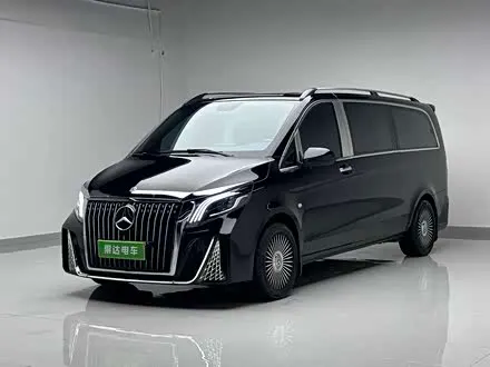 MERCEDES-BENZ VITO 2023
