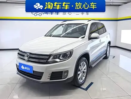 VOLKSWAGEN TIGUAN 2017 — 124 700 км, Китай — под ключ — фото 1