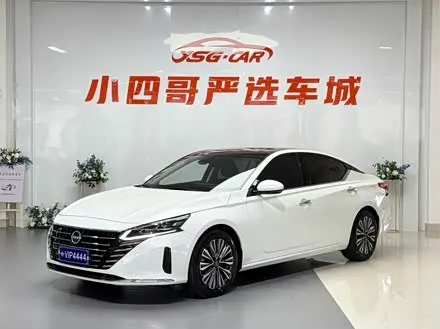 NISSAN TEANA 2022