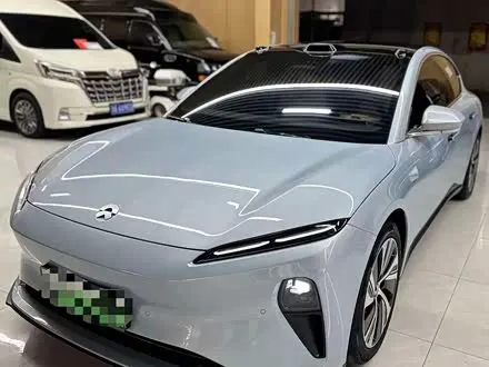 NIO ET5 2022