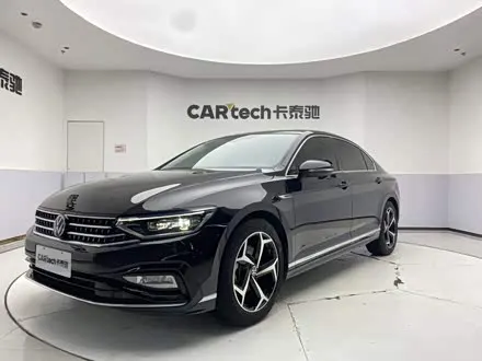 VOLKSWAGEN MAGOTAN 2023