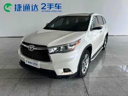 TOYOTA HIGHLANDER 2017