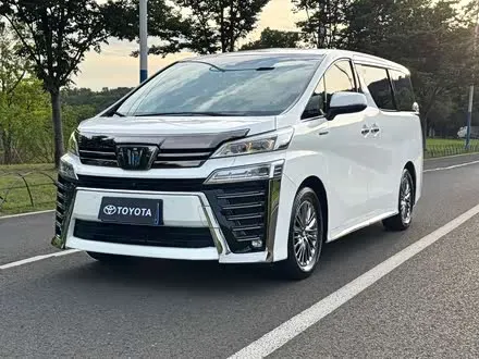 TOYOTA VELLFIRE 2021