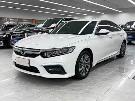 HONDA INSPIRE 2019