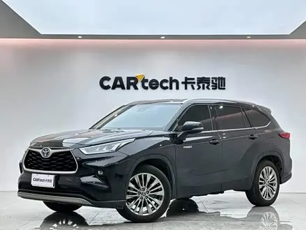 TOYOTA HIGHLANDER 2022