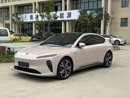 NIO ET5 2022
