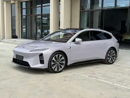 NIO ET5T 2025