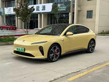 NIO ET5 2022