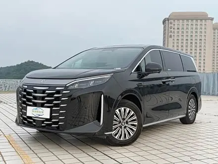 BYD Xia — из Китая под ключ