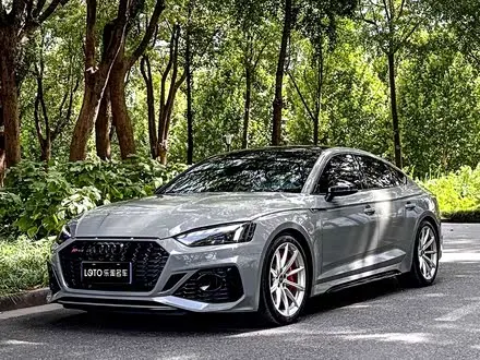 AUDI RS 5 2023 — 28 000 км, Китай — под ключ — фото 1