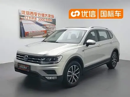 VOLKSWAGEN TIGUAN L 2017 — 114 900 км, Китай — под ключ — фото 1