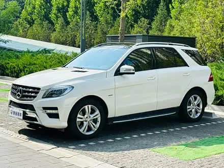 MERCEDES-BENZ M-CLASS 2012