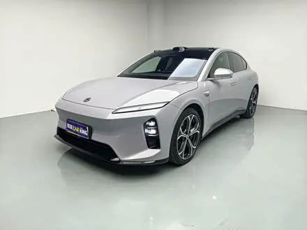 NIO ET5 2025