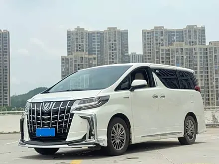 TOYOTA ALPHARD — из Китая под ключ
