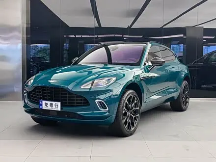Aston Martin DBX — из Китая под ключ