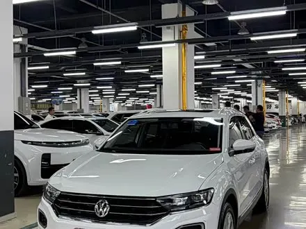 VOLKSWAGEN T-ROC — из Китая под ключ