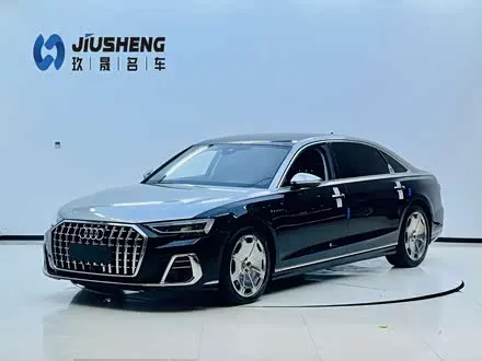 AUDI A8 2024 — 53 000 км, Китай — под ключ — фото 1