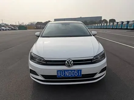 VOLKSWAGEN POLO 2019