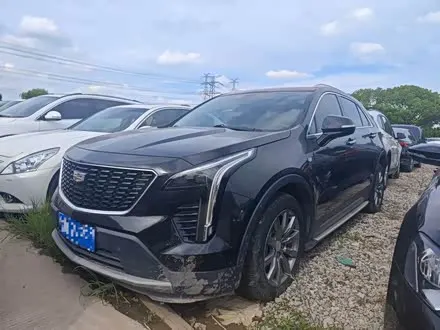 CADILLAC XT4 — из Китая под ключ