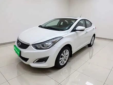 HYUNDAI ELANTRA 2016