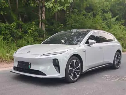 NIO ET5T 2024