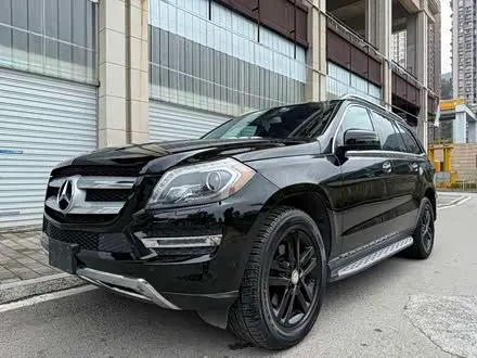 MERCEDES-BENZ GL-CLASS 2015