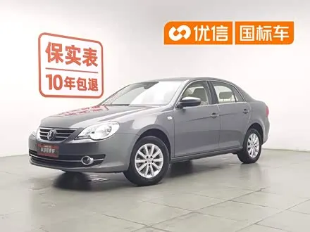 VOLKSWAGEN BORA 2012