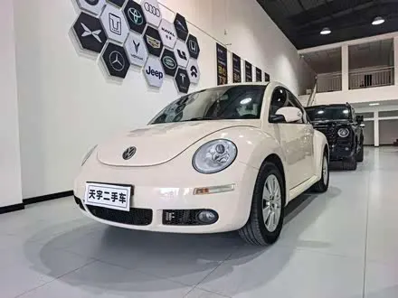 VOLKSWAGEN BEETLE 2008