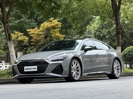 AUDI RS 7 2024