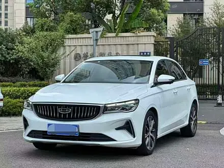GEELY EMGRAND 2022