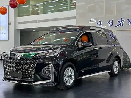TOYOTA GRANVIA 2026