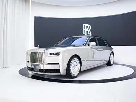 ROLLS-ROYCE PHANTOM 2018 — 28 000 км, Китай — под ключ — фото 1