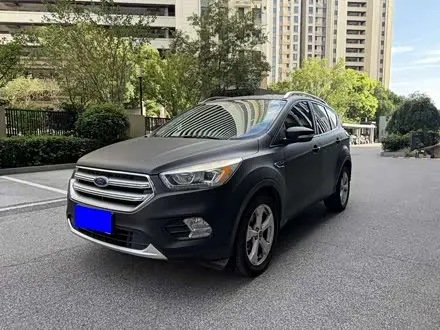 FORD KUGA 2017