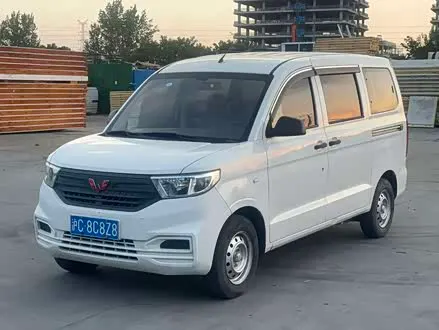 WULING HONGGUANG V 2021 — 19 000 км, Китай — под ключ — фото 1