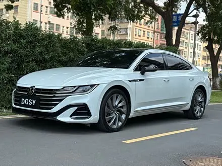 VOLKSWAGEN CC 2021 — 72 000 км, Китай — под ключ — фото 1