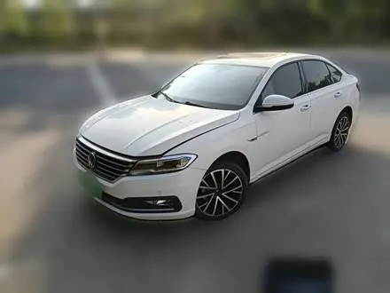 VOLKSWAGEN LAVIDA 2019